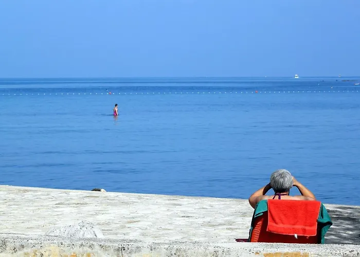 With Parking Space - 7039 Apartman Umag