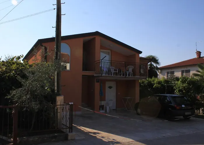 With Parking Space - 7039 Apartman Umag