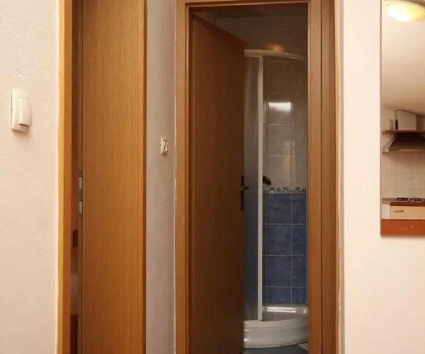 With Parking Space - 7039 Apartman *