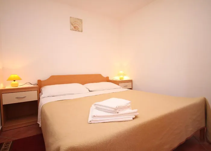 With Parking Space - 7039 Apartman Umag