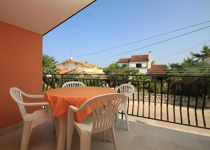 With Parking Space - 7039 Apartman Umag