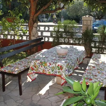 With Parking Space - 7039 Apartman Umag