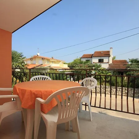 With Parking Space - 7039 Apartman Umag